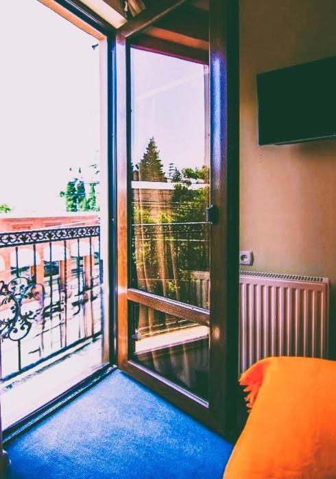 The Rogashome Tbilisi Eksteriør bilde